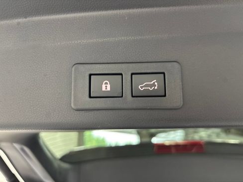 Used 2025 Subaru Ascent Premium AWD/4WD image 48