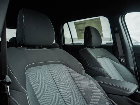 New 2026 Jeep Cherokee Laredo AWD/4WD image 11