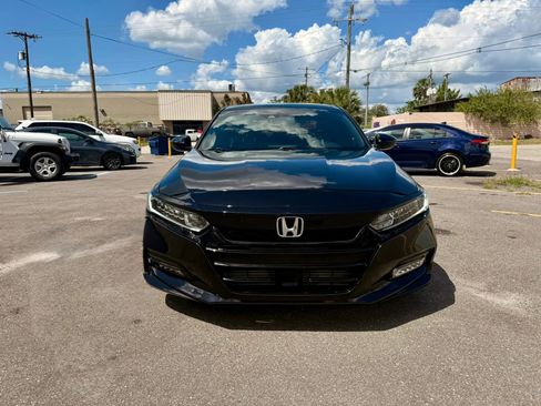 Used 2020 Honda Accord Sport image 8