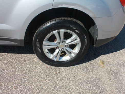 Used 2010 Chevrolet Equinox LT AWD/4WD image 51