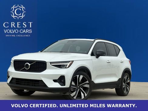 Certified 2023 Volvo XC40 B5 Plus w/ Driver Assist Package image 1