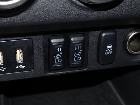 Used 2024 Mitsubishi Outlander Sport SE image 31