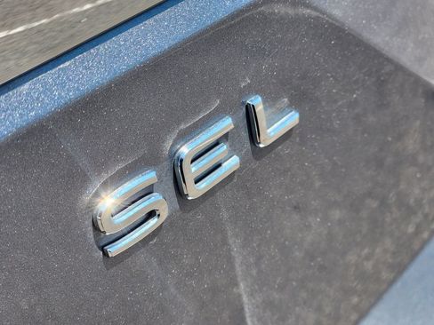 Used 2024 Volkswagen Atlas SEL Premium R-Line AWD/4WD image 31