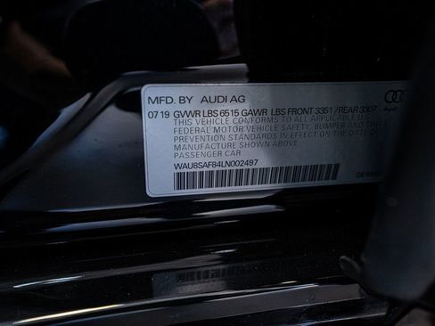 Used 2020 Audi S8 L image 61