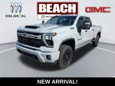 Used 2024 Chevrolet Silverado 3500 LTZ w/ LTZ Plus Package image 1