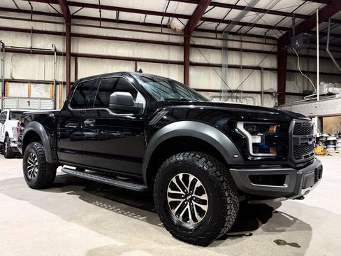 Used 2019 Ford F150 Raptor AWD/4WD image 1