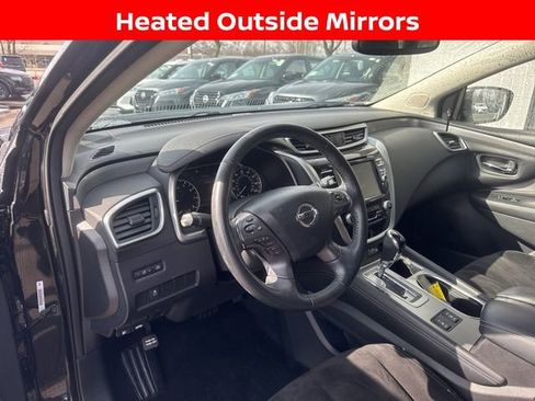 Used 2019 Nissan Murano SV w/ Premium Package image 10