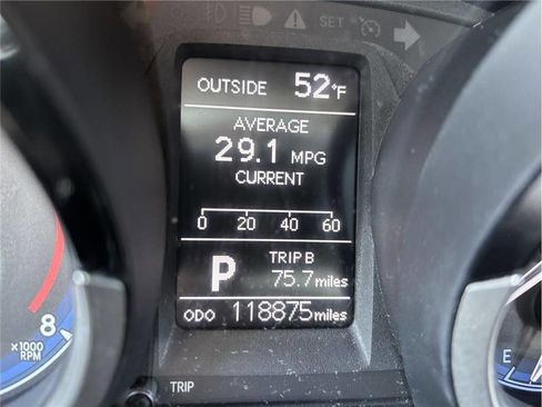 Used 2015 Toyota Corolla S image 9
