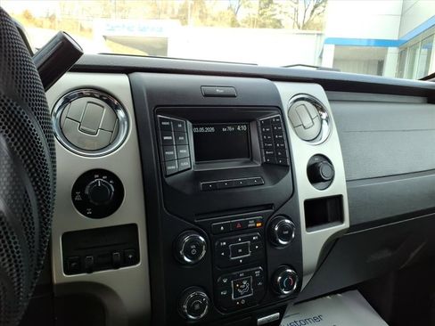 Used 2013 Ford F150 XLT w/ Luxury Equipment Group image 19