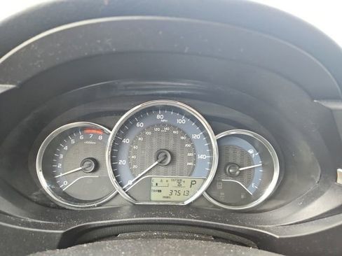 Used 2014 Toyota Corolla L image 32