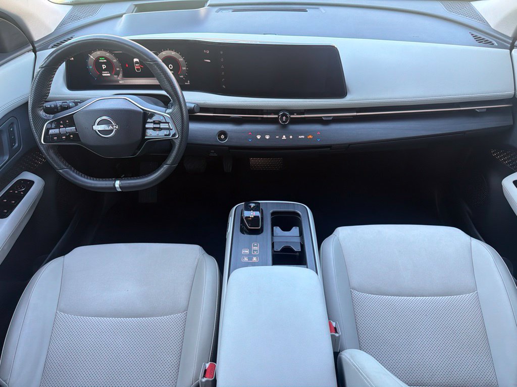 Used 2024 Nissan Ariya FWD image 13