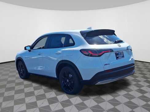 New 2026 Honda HR-V Sport image 3