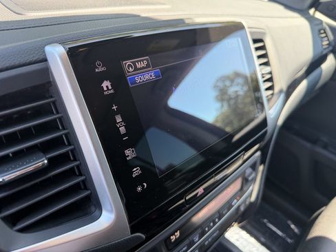 Used 2020 Honda Ridgeline RTL-E image 23