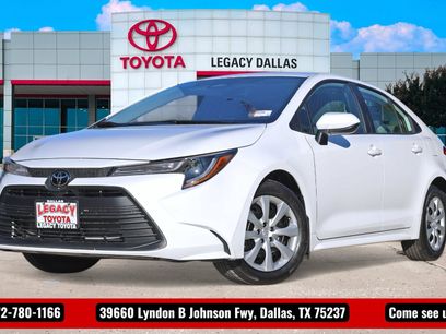 Used 2025 Toyota Corolla LE