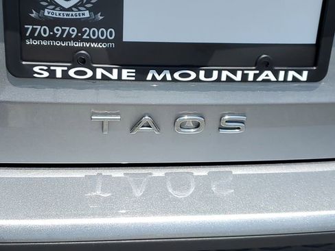 Used 2025 Volkswagen Taos S FWD image 8