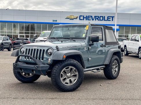 Used 2015 Jeep Wrangler Rubicon w/ Power Convenience Group image 1