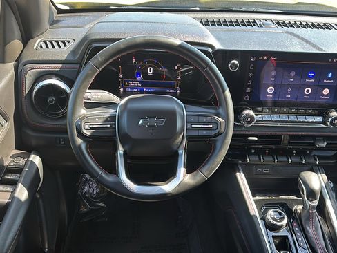 Used 2023 Chevrolet Colorado Z71 w/ Z71 Convenience Package 2 image 16