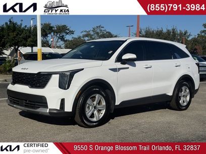 Used 2025 Kia Sorento LX