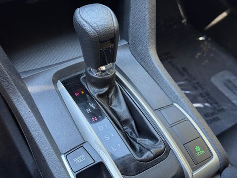 Used 2018 Honda Civic LX image 24