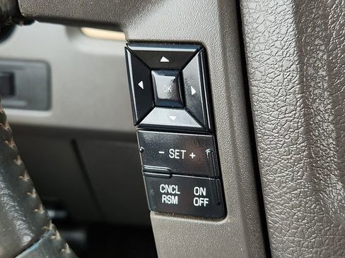 Used 2014 Ford F150 XLT w/ Equipment Group 302A Luxury RWD image 16
