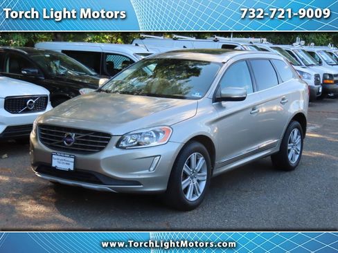 Used 2016 Volvo XC60 T6 w/ Proximity Package AWD/4WD image 1