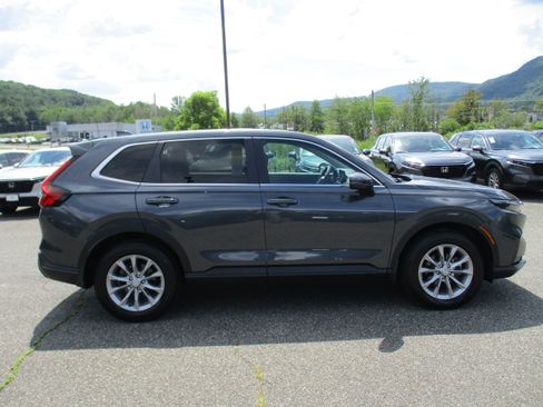 Certified 2025 Honda CR-V EX image 4