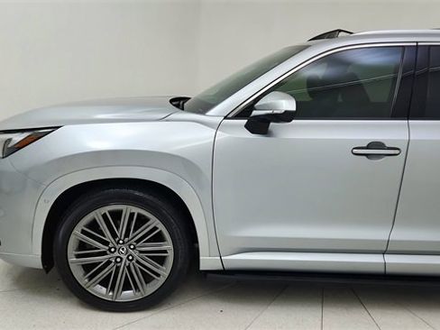 Used 2025 Lexus TX 350 350 Luxury image 9