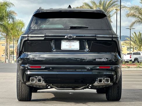 New 2026 Chevrolet Traverse High Country image 5