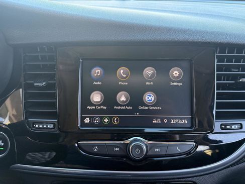 Used 2022 Buick Encore Preferred w/ Safety Package image 21