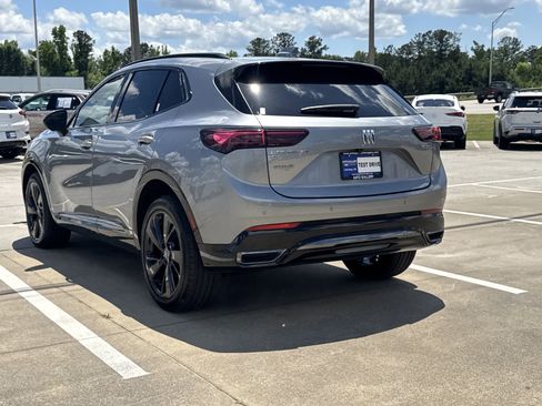 Certified 2025 Buick Envision Sport Touring AWD/4WD image 8