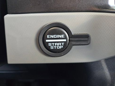 Used 2021 Ford Bronco Badlands image 34