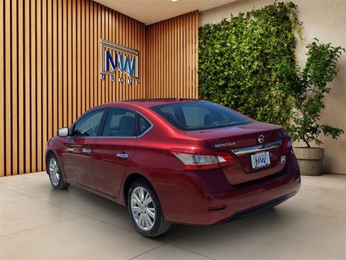 Used 2015 Nissan Sentra SL w/ SL Premium Package FWD image 21