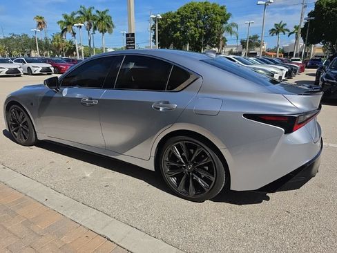 Used 2025 Lexus IS 350 F Sport RWD image 9