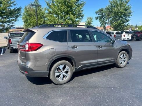Used 2021 Subaru Ascent Premium w/ Convenience Package AWD/4WD image 5