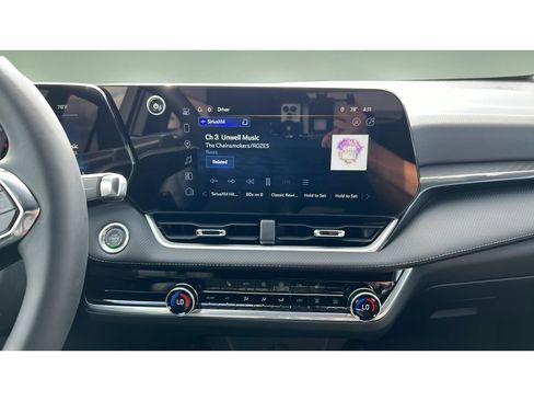 Certified 2026 Chevrolet Equinox LT w/ Convenience Package II AWD/4WD image 17