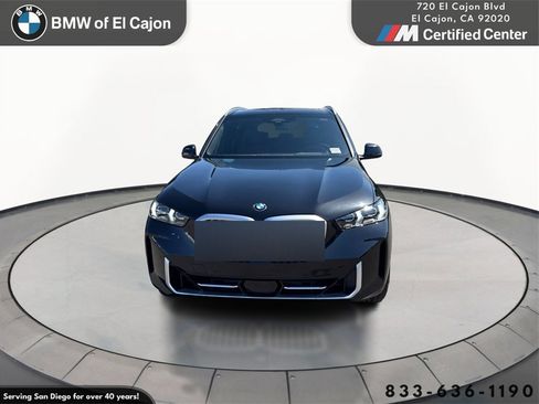 New 2026 BMW X5 xDrive40i w/ Climate Comfort Package image 3