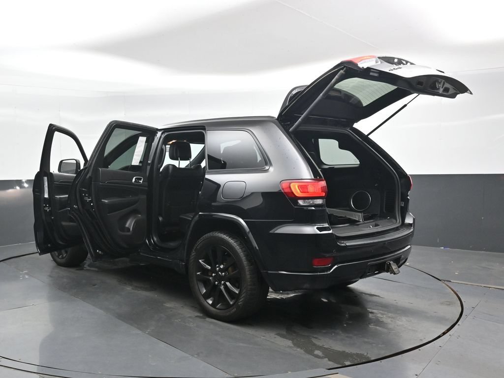 Used 2021 Jeep Grand Cherokee Laredo X AWD/4WD image 52