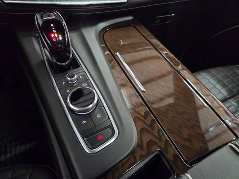 Used 2023 Cadillac Escalade ESV Sport Platinum w/ LPO, ONYX Package image 47