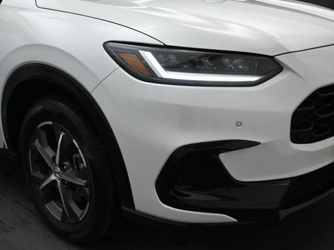 Used 2024 Honda HR-V EX-L image 16