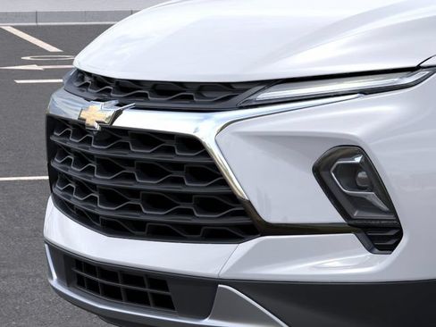 New 2026 Chevrolet Blazer LT FWD image 13
