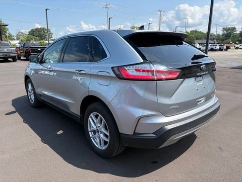 Used 2024 Ford Edge SEL AWD/4WD image 7