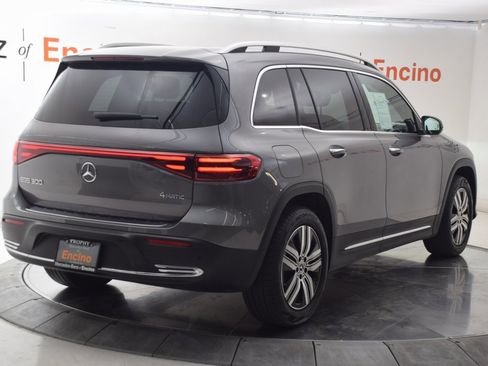 Used 2024 Mercedes-Benz EQB 300 4MATIC image 6