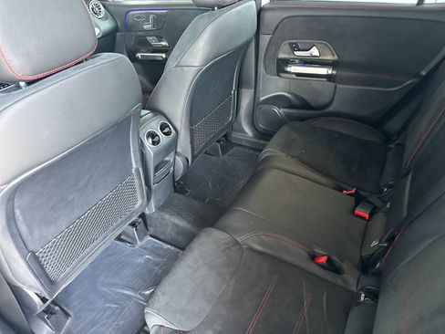 Certified 2022 Mercedes-Benz GLB 250 image 13