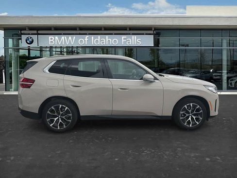 Used 2026 BMW X3 xDrive30i w/ Premium Package AWD/4WD image 8