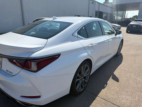 Used 2019 Lexus ES 350 F Sport FWD image 3