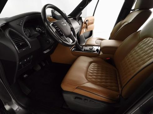 Used 2023 INFINITI QX80 Sensory AWD/4WD image 13