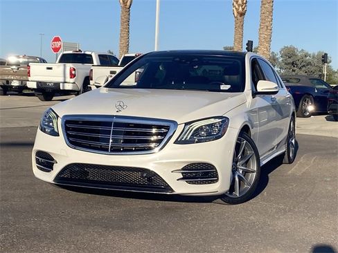 Used 2019 Mercedes-Benz S 560 Sedan image 3