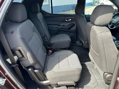 Used 2023 Chevrolet Traverse LT AWD/4WD image 26
