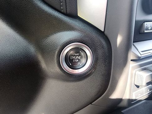 Used 2022 Chevrolet Silverado 2500 LTZ image 18