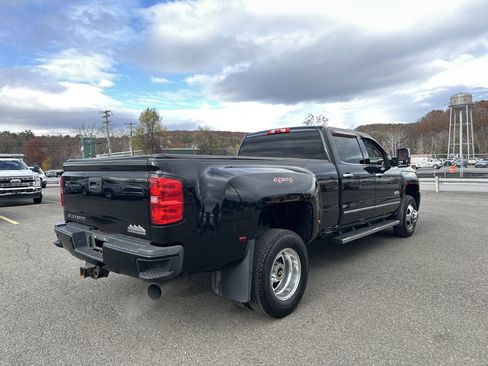 Used 2015 Chevrolet Silverado 3500 High Country w/ Duramax Plus Package image 6